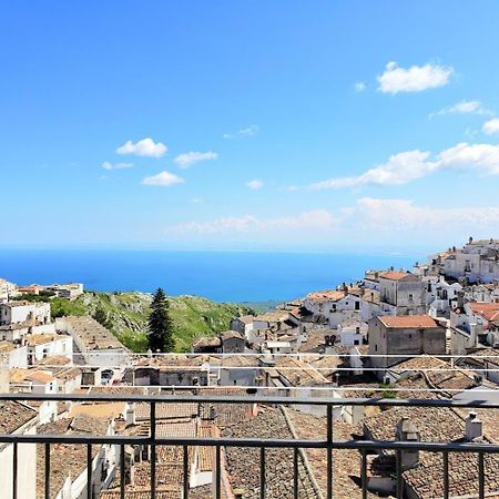 Suite Rotari - Affitti Brevi Italia Монте-Сант'Анджело Екстер'єр фото