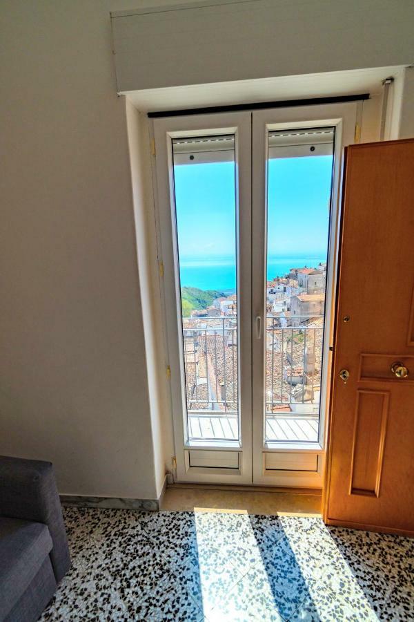Suite Rotari - Affitti Brevi Italia Монте-Сант'Анджело Екстер'єр фото