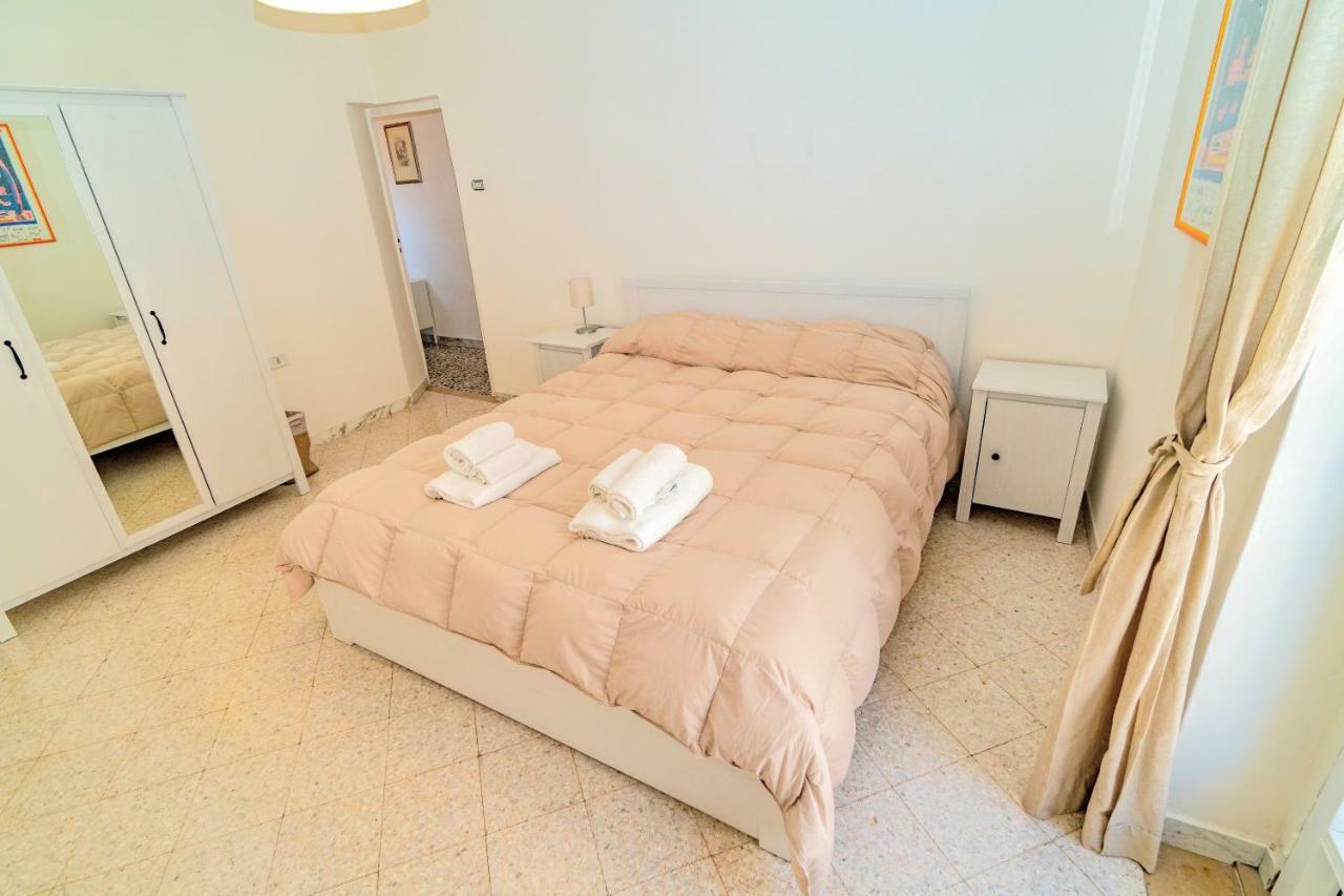 Suite Rotari - Affitti Brevi Italia Монте-Сант'Анджело Екстер'єр фото